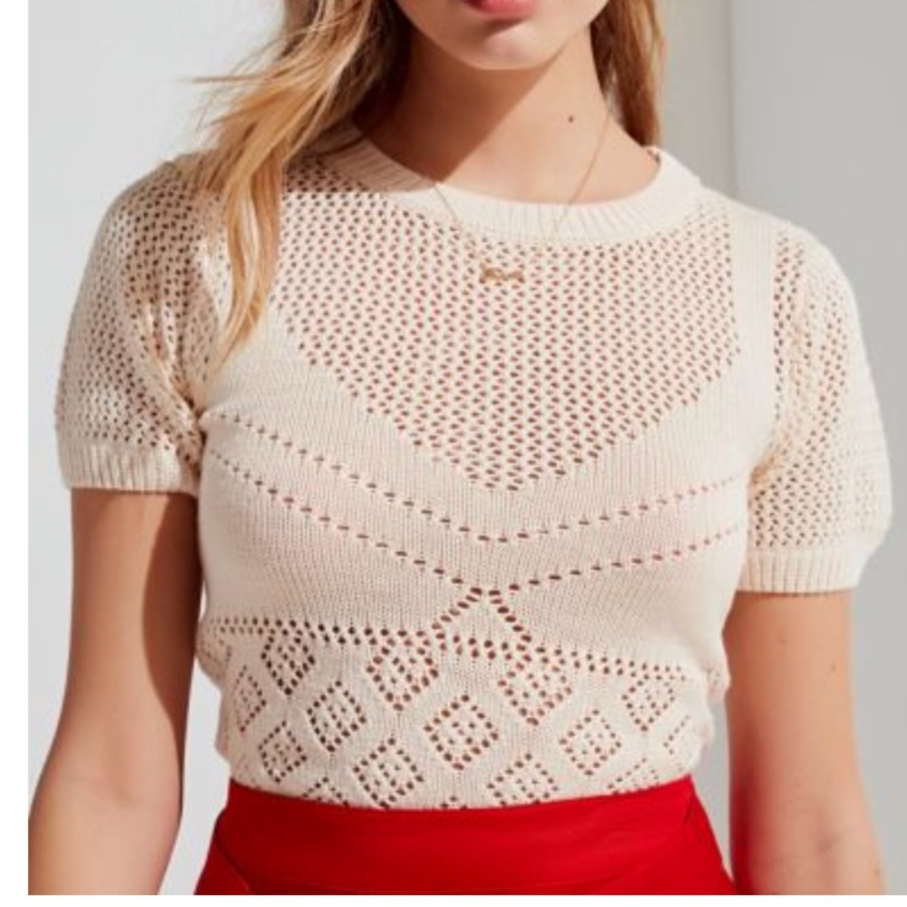 UO Nina Short Sleeve Pointelle Sweater - SMALL